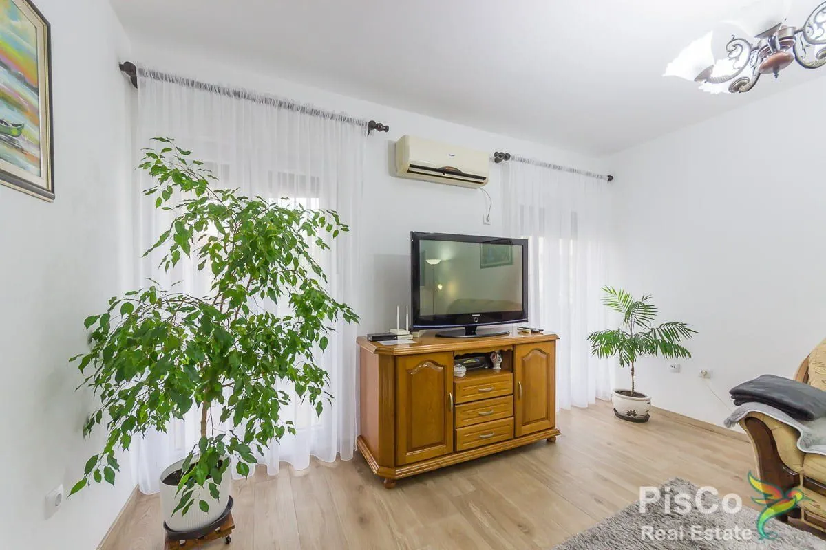 Rent, two bedroom apartment, 120m², Zabjelo, Podgorica