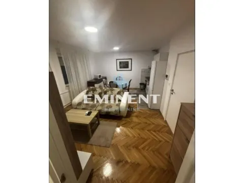 Rent, two bedroom apartment, 52m², Autokomanda, Voždovac Sve Podlokacije - image 3