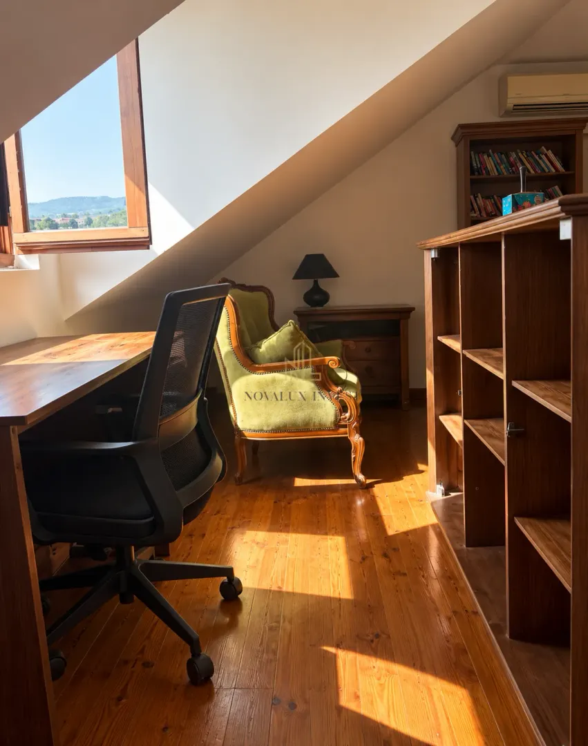 Izdavanje, dvosoban stan, 65m², Stari Aerodrom, Podgorica
