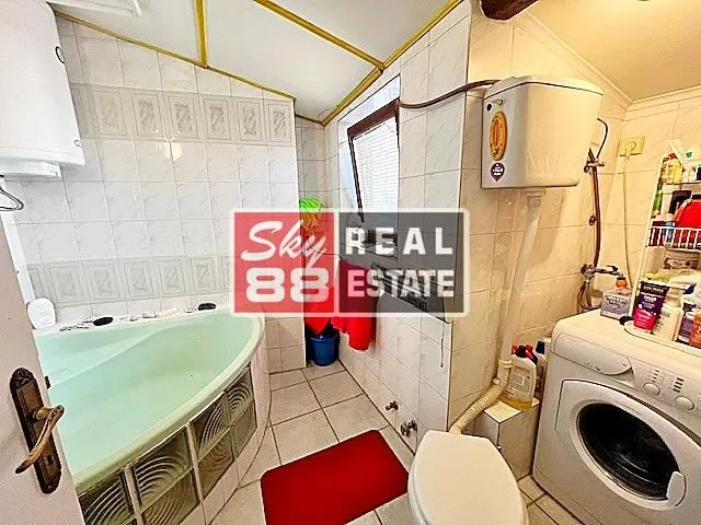 Sale, three bedroom apartment, 110m², Stari Grad, Beograd