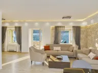 Rent, house, 184m², Tivat, Crna Gora - image 1