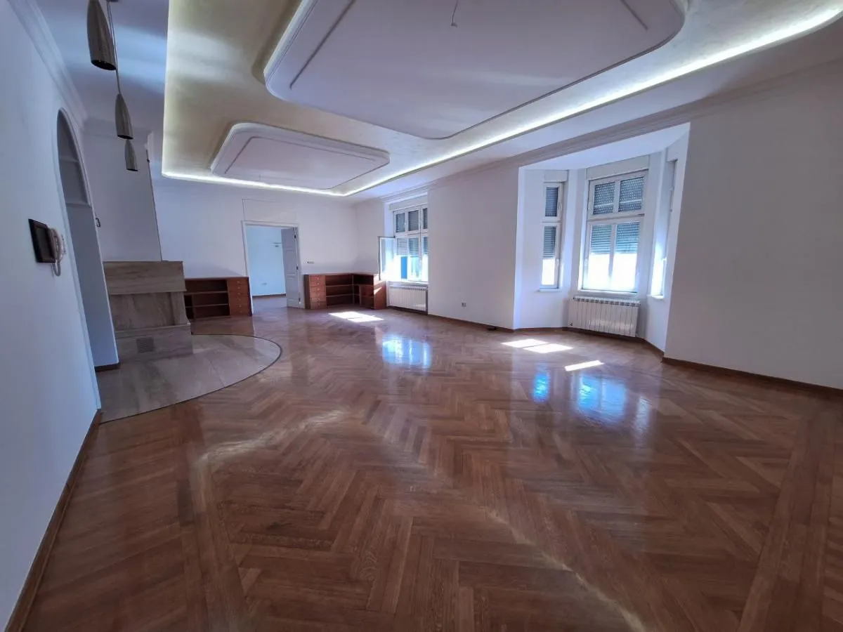 Prodaja, stan, 213m², Novi Sad Sve Podlokacije, Novi Sad