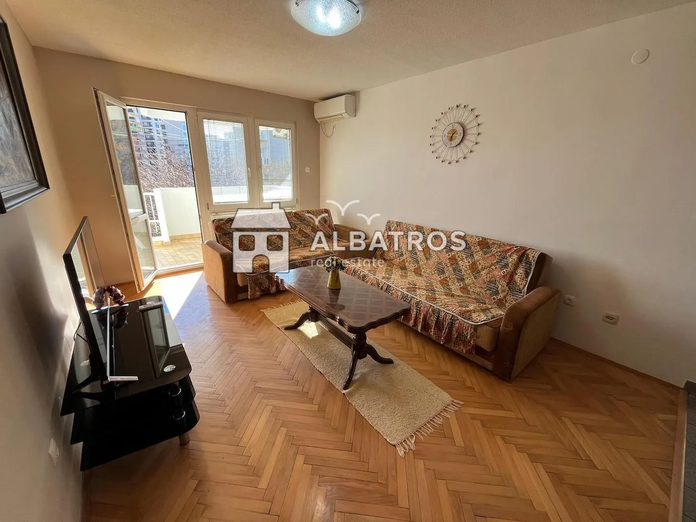 Rent, one bedroom apartment, 55m², Makedonsko naselje, Bar