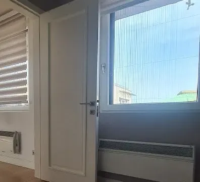 Izdavanje, trosoban stan, 100m², Vračar Hram, Vračar Sve Podlokacije - image 5