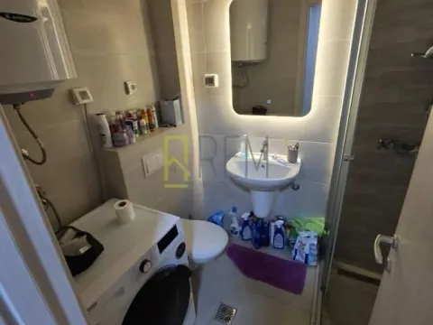 Prodaja, jednosoban stan, 40m², Dalmatinska ulica, Podgorica - image 6