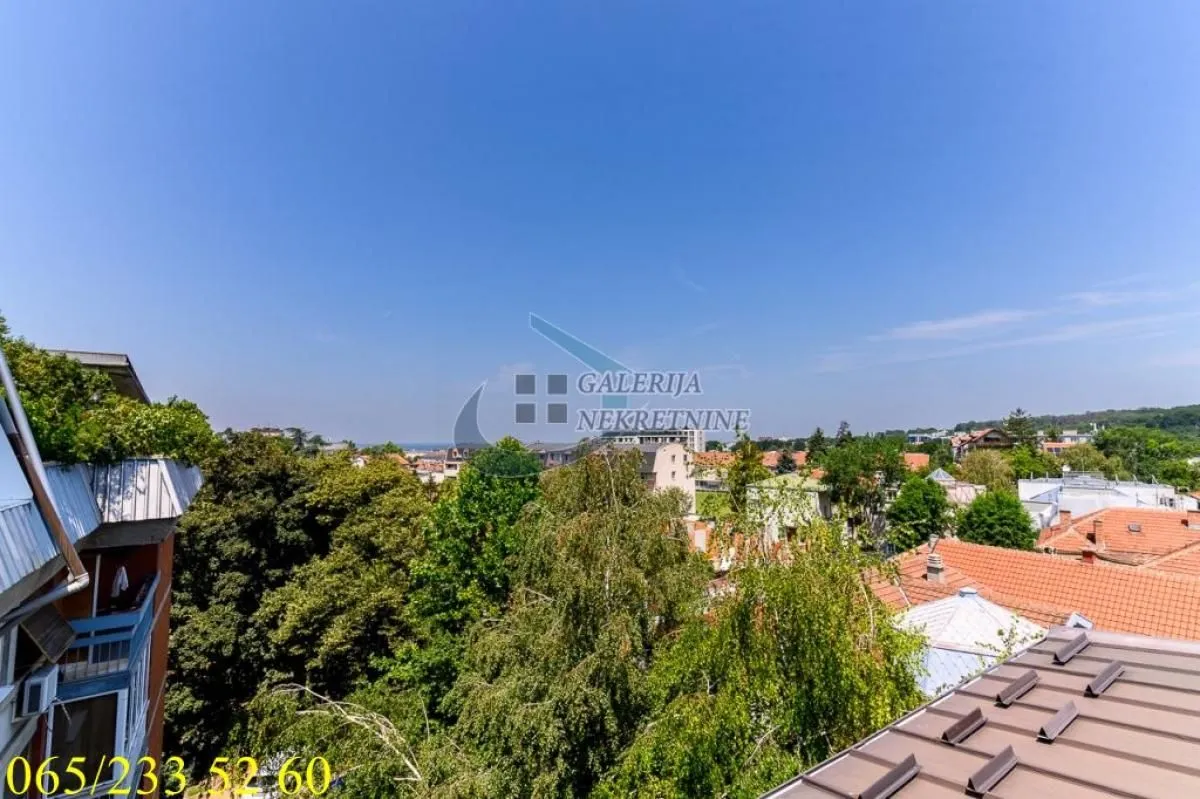 Izdavanje, trosoban stan, 96m², Lion, Zvezdara Sve Podlokacije