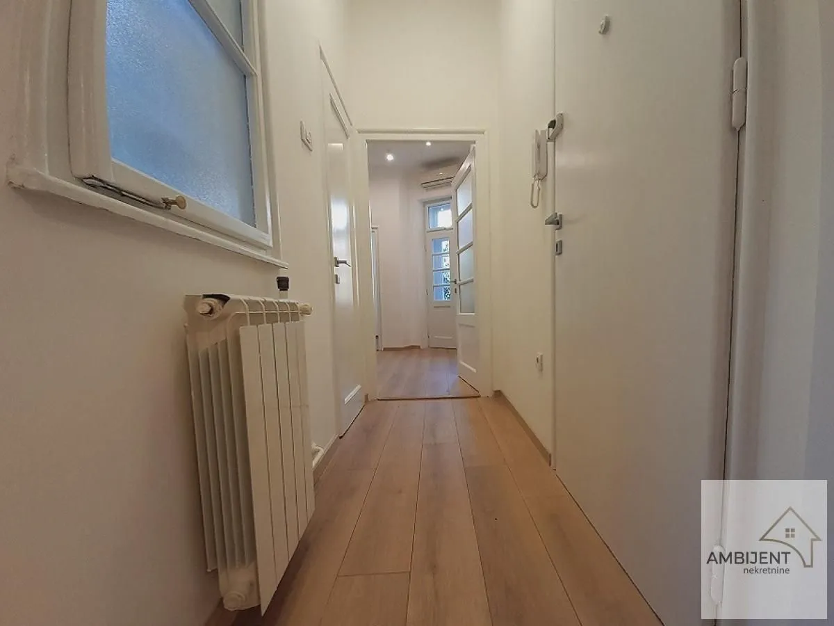 Rent, office space, 83m², Vračar Hram, Vračar Sve Podlokacije