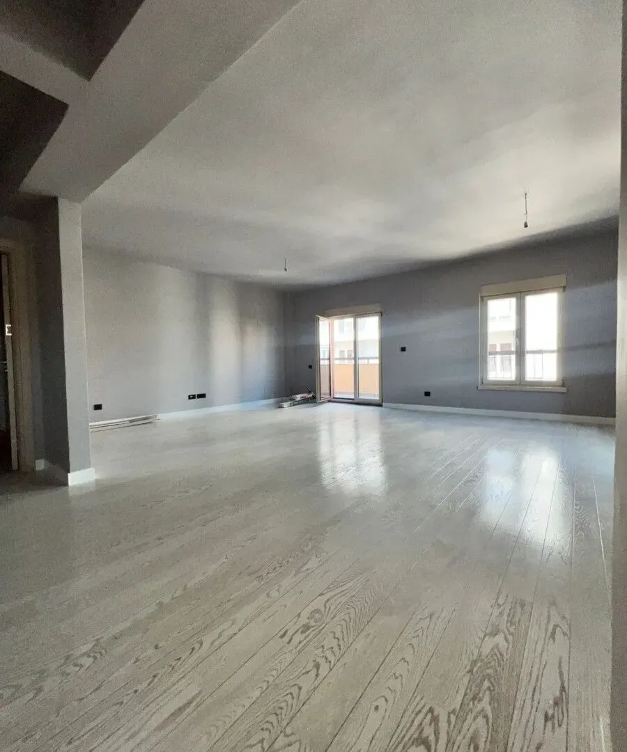 Prodaja, trosoban stan, 113m², Momišići, Podgorica