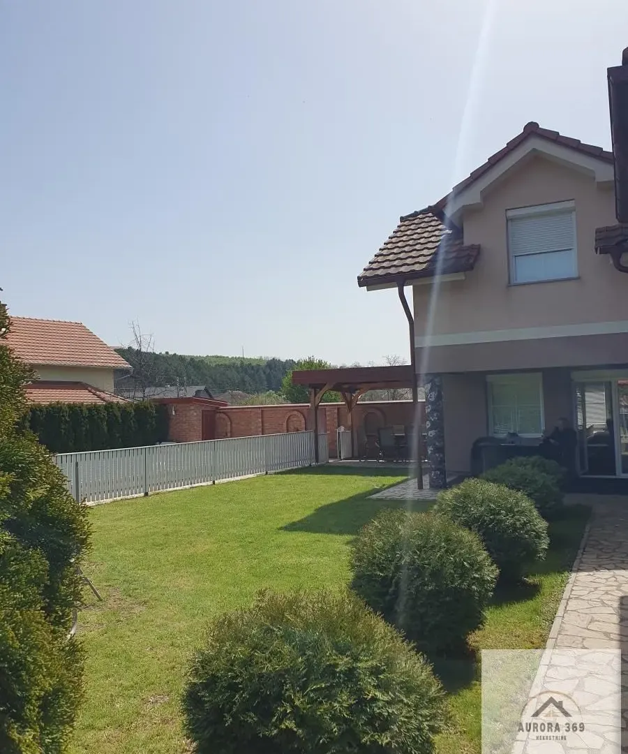 Prodaja, kuća, 260m², Banja Vrdnik, Irig