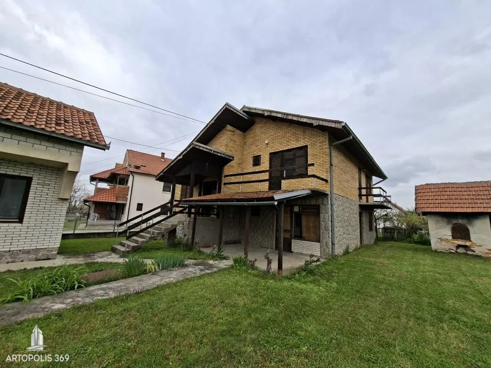 Prodaja, kuća, 130m², Lazarevac, Beograd
