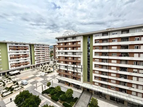 Izdavanje, jednosoban stan, 50m², Central Point, Podgorica - image 8