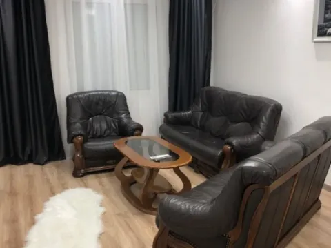 Izdavanje, trosoban stan, 75m², Ulcinj, Crna Gora - image 5