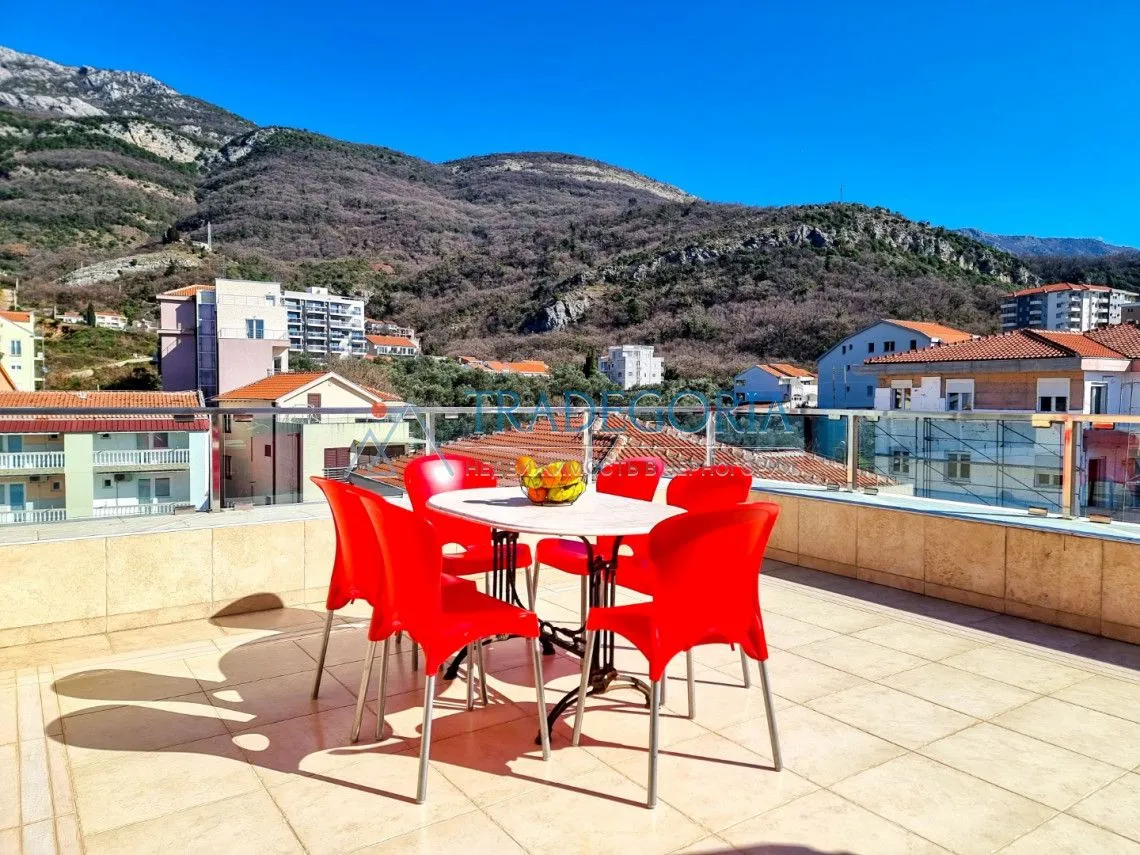 Prodaja, trosoban stan, 106m², Bečići, Budva