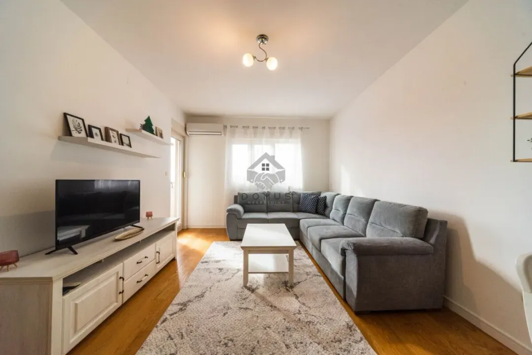 Sale, one bedroom apartment, 49m², Central Point, Podgorica