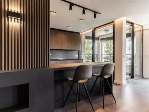 Rent, five bedroom apartment, 200m², Vračar Centar, Vračar Sve Podlokacije - image 2