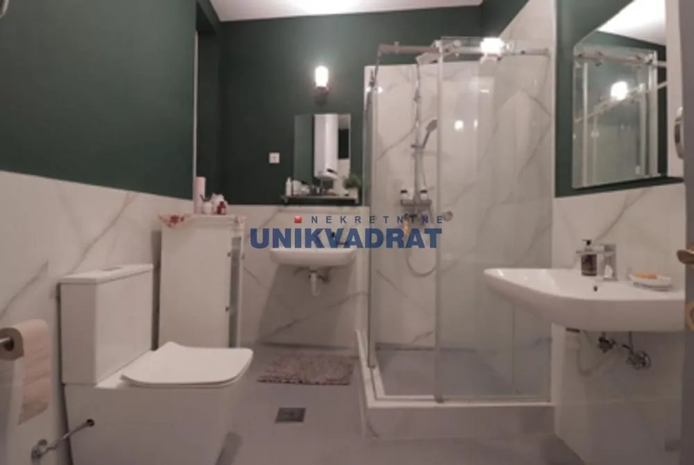 Prodaja, trosoban stan, 103m², Stari Grad, Beograd