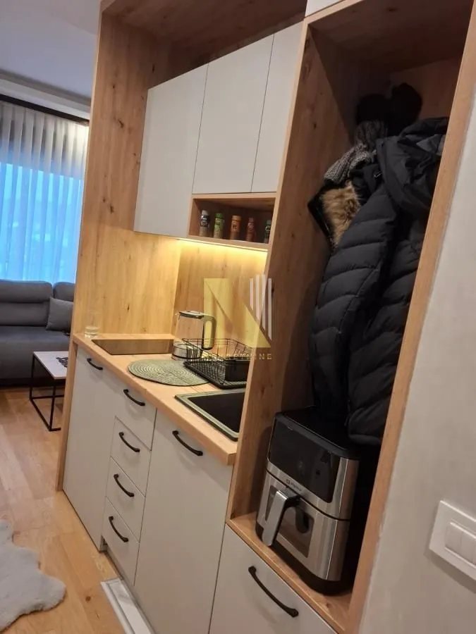 Prodaja, garsonjera, 27m², Centar, Zlatibor