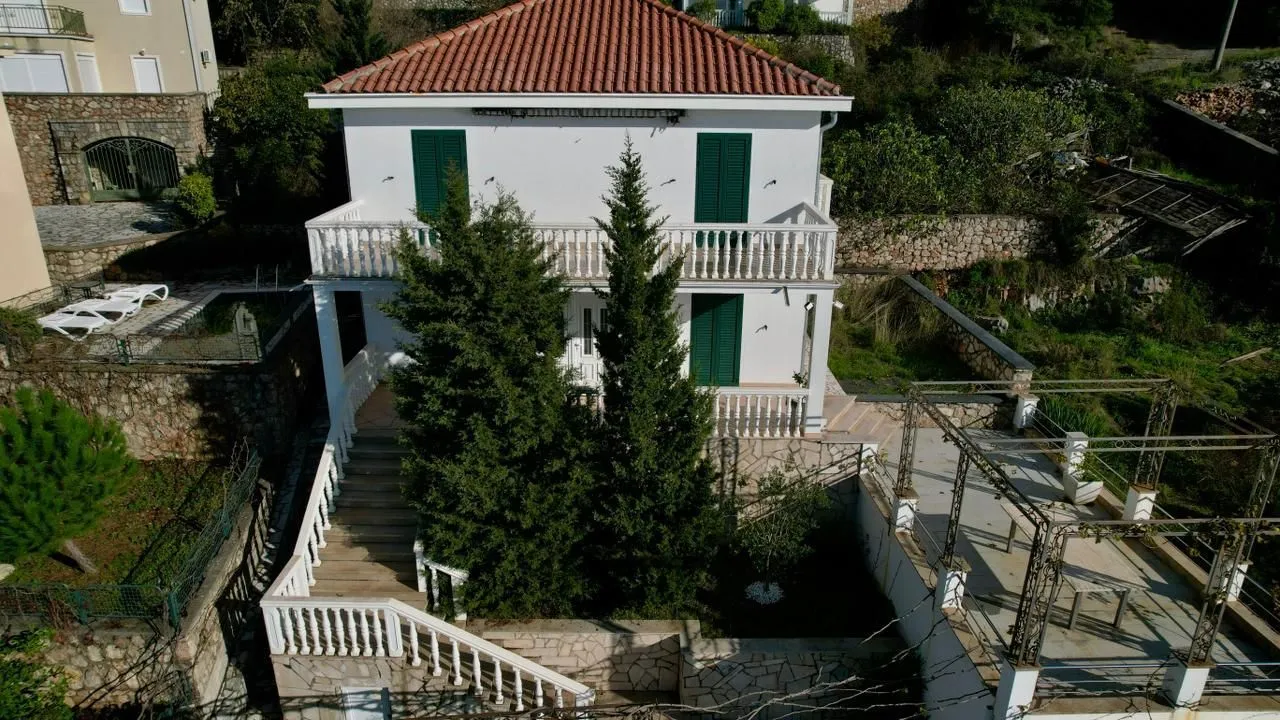 Prodaja, kuća, 160m², Krimovica, Kotor