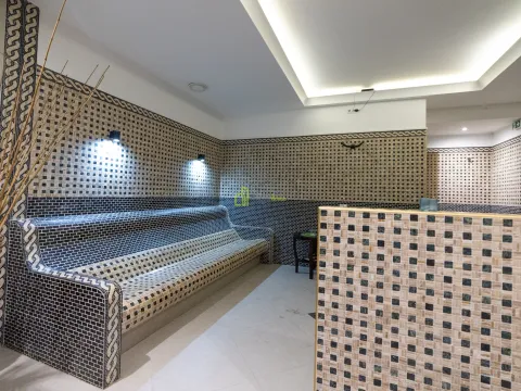 Prodaja, poslovni prostor, 1343m², Centar, Podgorica - image 25