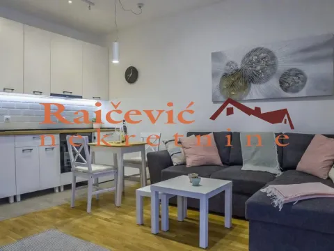 Rent, one bedroom apartment, 35m², Lekino Brdo, Voždovac Sve Podlokacije - image 2