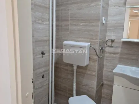 Rent, two bedroom apartment, 60m², Retenzija, Beograd - image 9