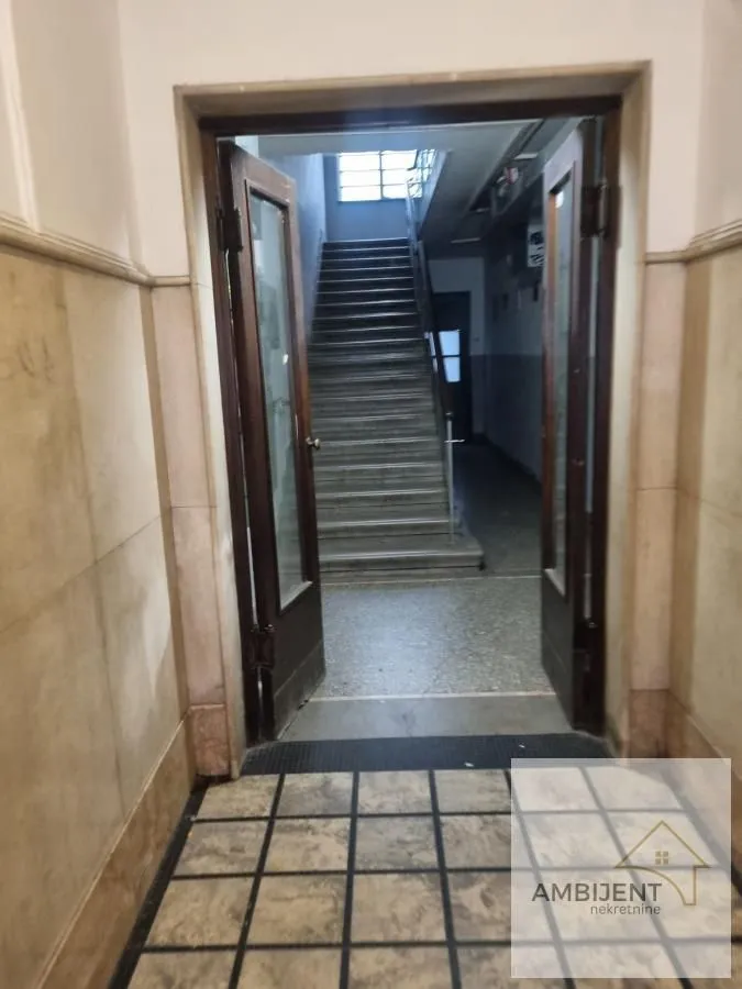 Sale, three bedroom apartment, 66m², Obilićev Venac, Beograd