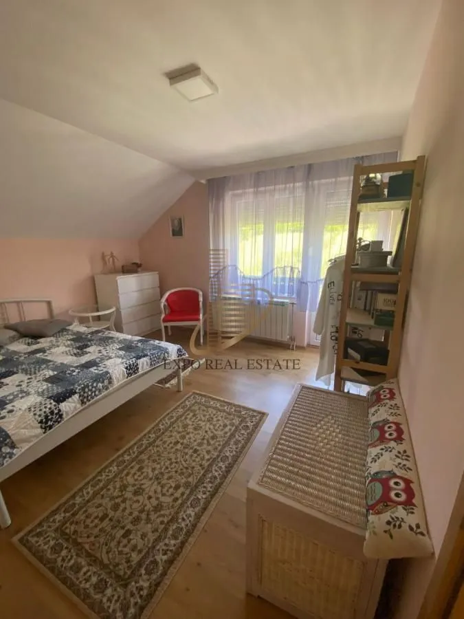 Sale, house, 355m², Djurinci, Sopot