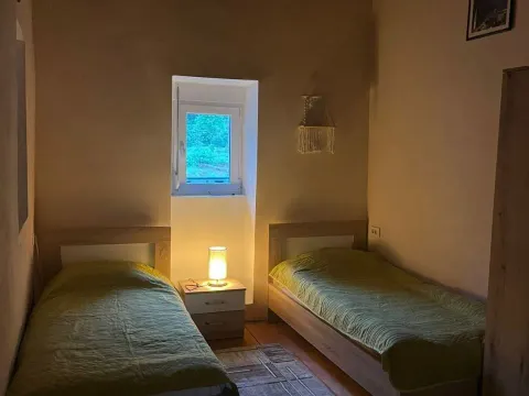 Prodaja, kuća, 208m², Obzovica, Cetinje - image 9