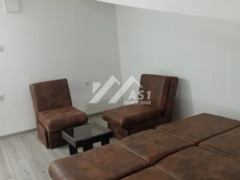 Izdavanje, dvosoban stan, 50m², Telep, Novi Sad Sve Podlokacije - image 5