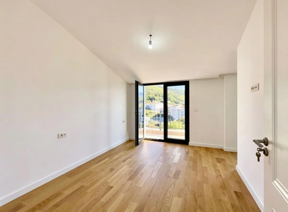 Prodaja, trosoban stan, 88m², Bijela, Herceg Novi