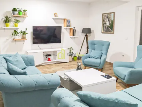 Sale, house, 171m², Marovići, Bar - image 16