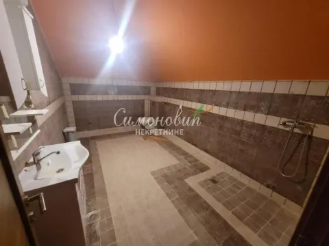 Rent, house, 200m², Surčin, Beograd - image 5