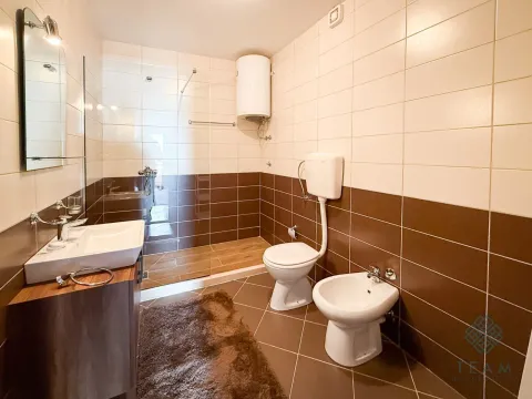 Prodaja, dvosoban stan, 114m², Kod Big Fashion-a, Podgorica - image 10