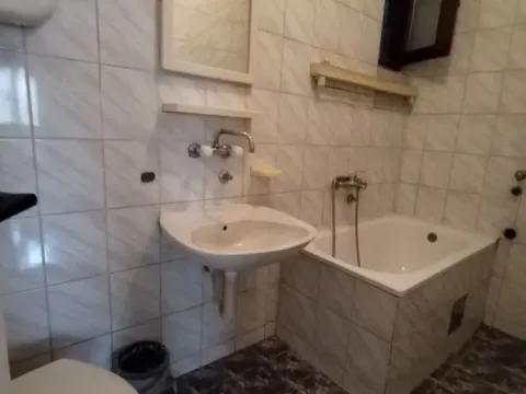 Sale, two bedroom apartment, 29m², Futoška, Novi Sad Sve Podlokacije - image 10