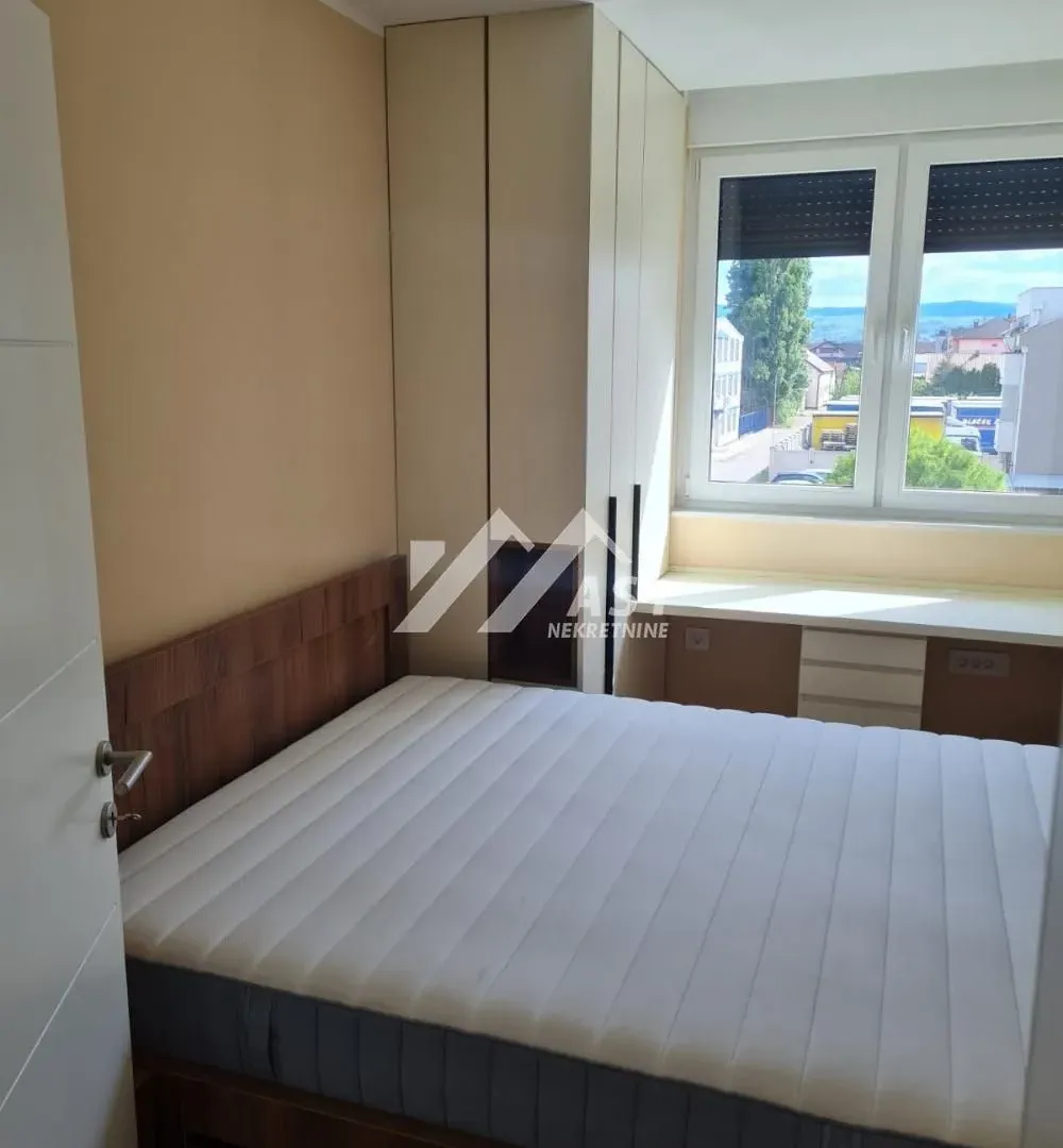 Rent, four bedroom apartment, 80m², Veternička rampa, Novi Sad Sve Podlokacije