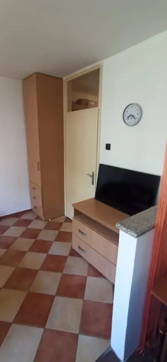 Rent, studio apartment, 25m², Stari Aerodrom, Podgorica