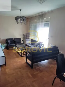 Rent, four bedroom apartment, 105m², Lekino Brdo, Voždovac Sve Podlokacije - image 3