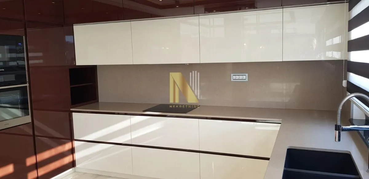 Izdavanje, stan, 240m², Telep, Novi Sad Sve Podlokacije