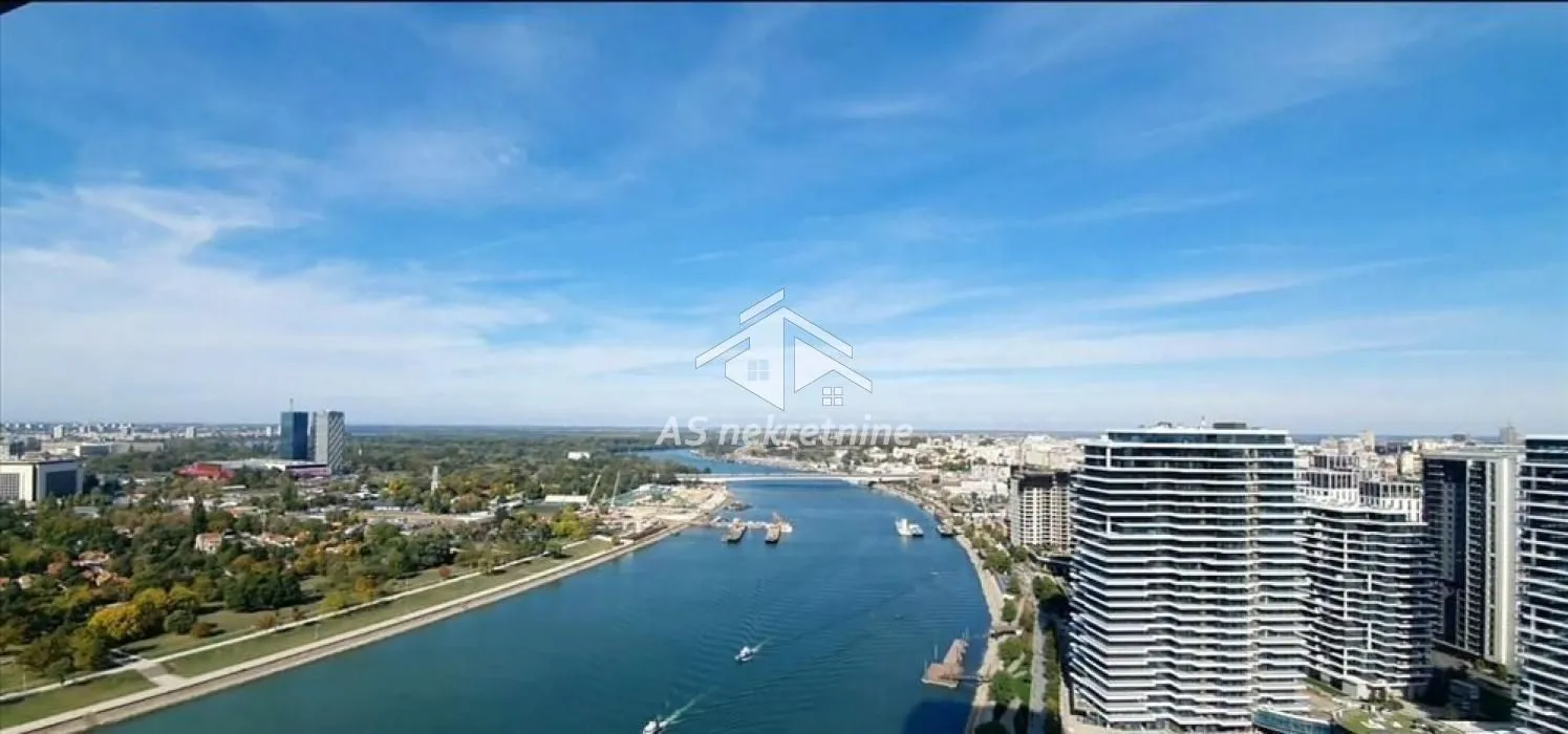 Izdavanje, trosoban stan, 90m², Savski Venac, Beograd