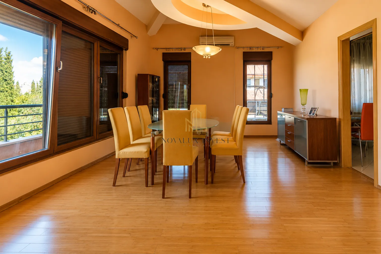 Prodaja, trosoban stan, 200m², Preko Morače, Podgorica