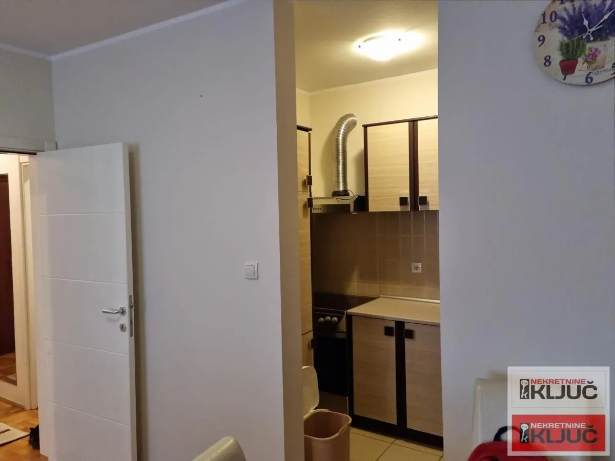 Prodaja, dvosoban stan, 48m², Nova Detelinara, Novi Sad Sve Podlokacije