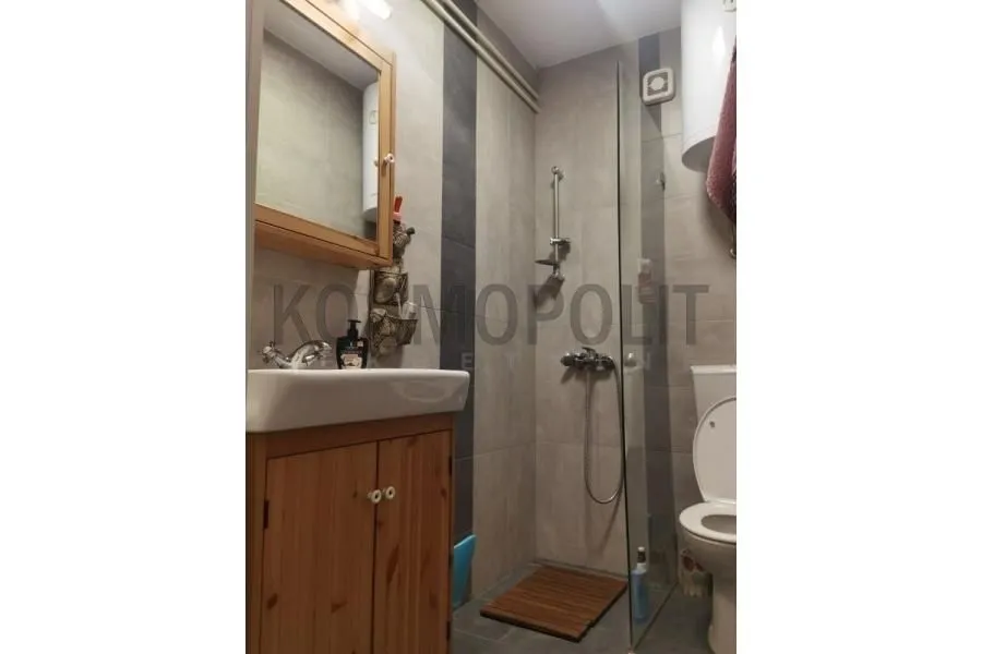 Prodaja, četvorosoban stan, 93m², Zvezdara Sve Podlokacije, Beograd