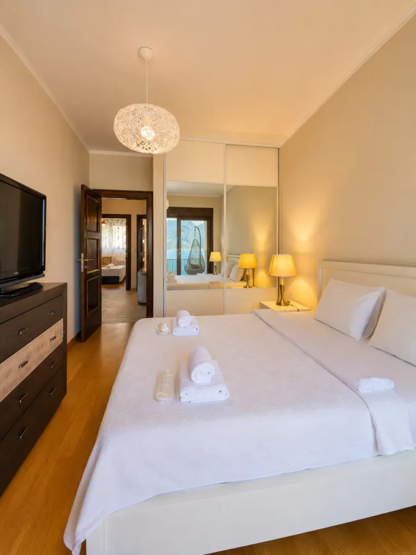Rent, three bedroom apartment, 140m², Škaljari, Kotor
