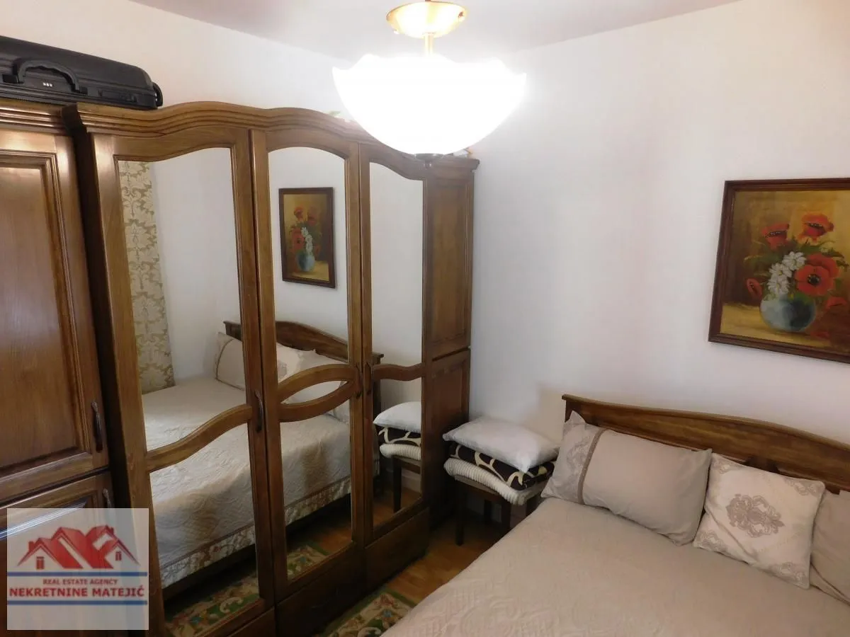 Prodaja, dvosoban stan, 67m², Mala vaga, Kragujevac