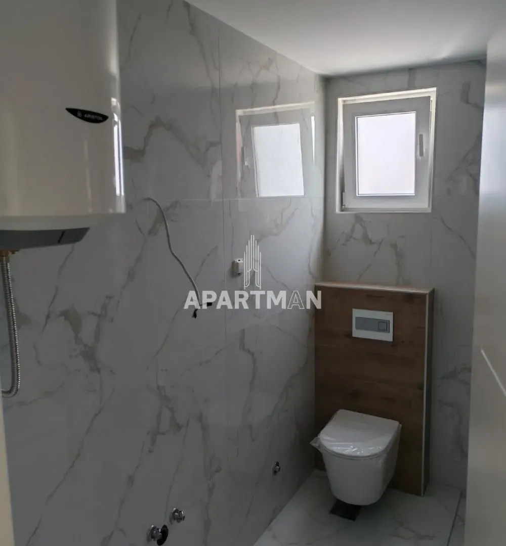 Prodaja, četvorosoban stan, 103m², Ledine, Beograd
