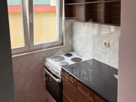 Izdavanje, jednosoban stan, 39m², Stari Aerodrom, Podgorica - image 5