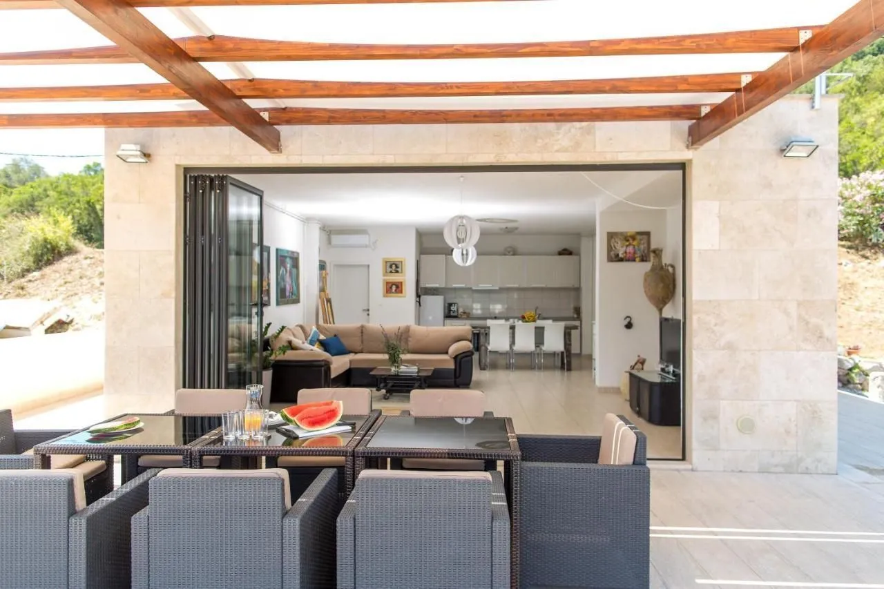 Sale, house, 170m², Krašići, Tivat