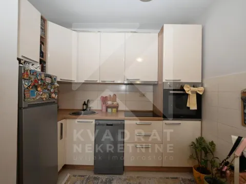 Prodaja, jednosoban stan, 39m², Stari Aerodrom, Podgorica - image 3