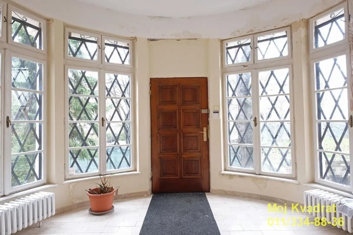 Rent, house, 460m², Savski Venac, Beograd
