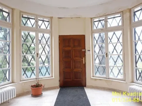 Izdavanje, kuća, 460m², Savski Venac, Beograd - image 17